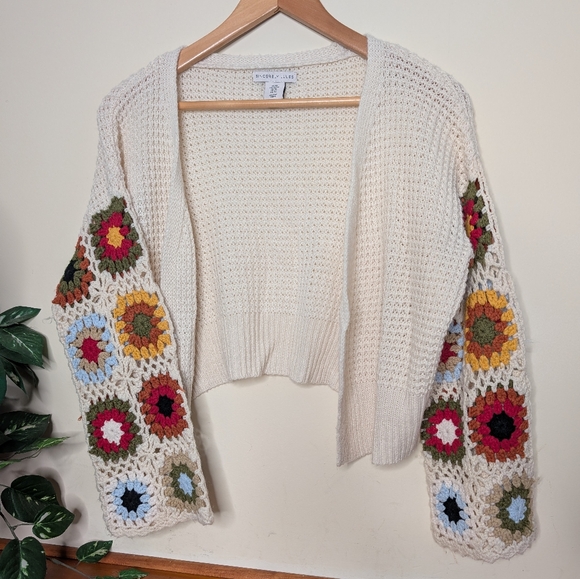 Sincerly Jules Sweaters - Sincerely Jules Cropped Crochet Cardigan Granny Square Sleeves Women’s X-Small